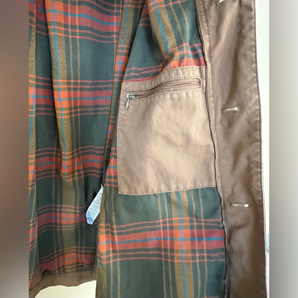 L.L. Bean Men's Plaid Lined Chore Coat - Picture 10 of 10